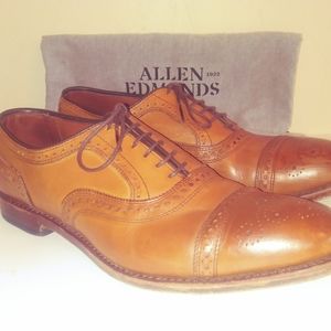 Allen Edmonds Strand Walnut 10 Like New!